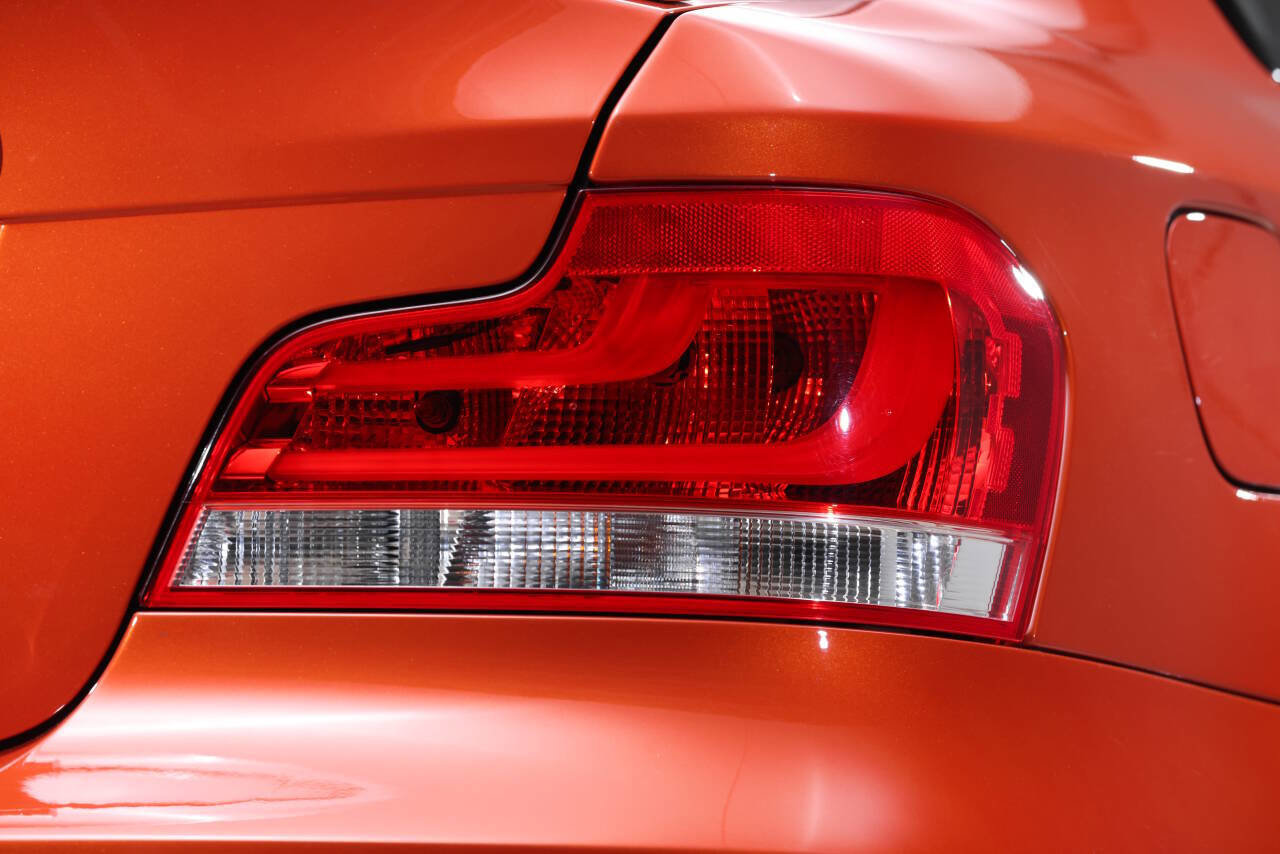 Used 2011 BMW 1 Series M image 24