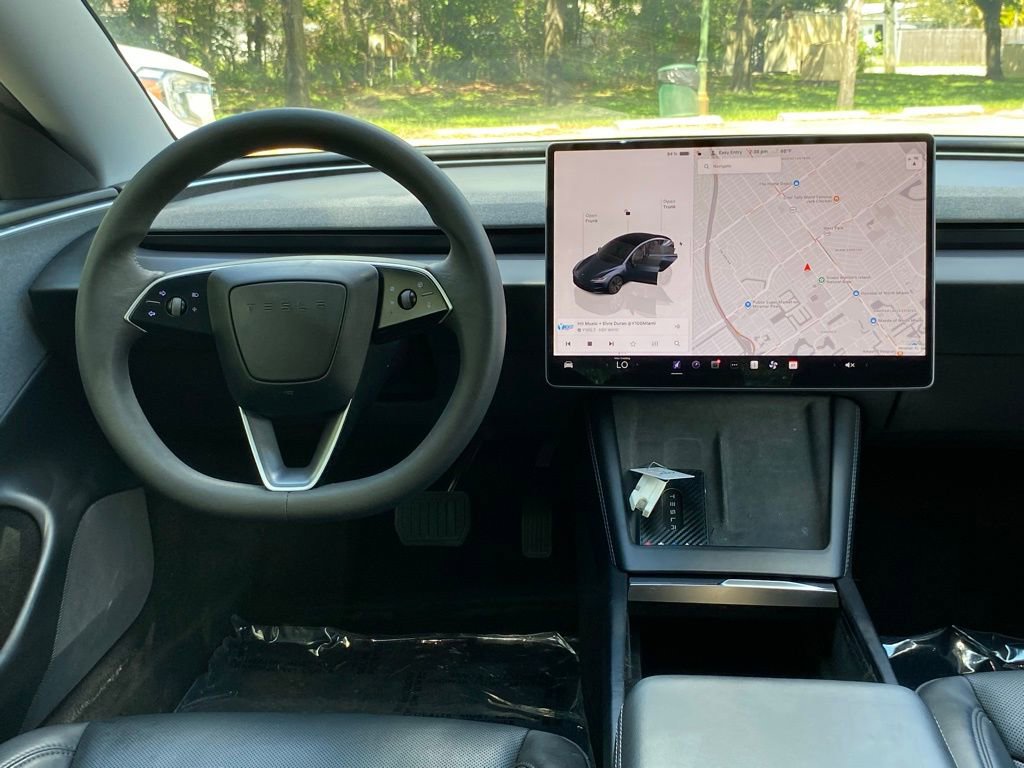 Used 2024 Tesla Model 3 Standard Range image 18
