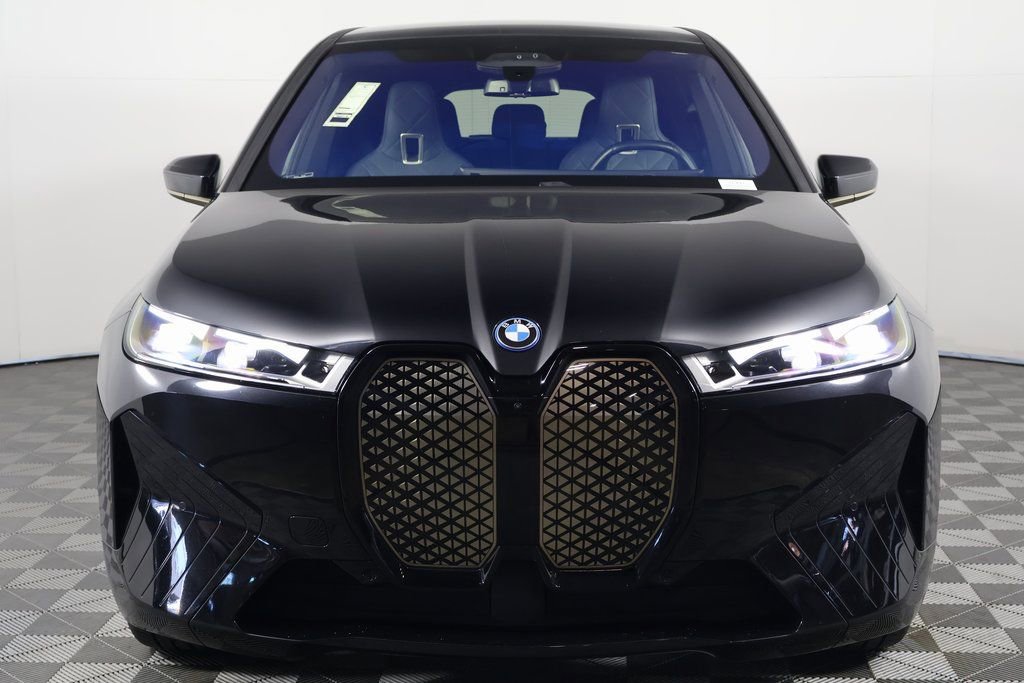 Used 2023 BMW iX M60 w/ Executive Package image 2