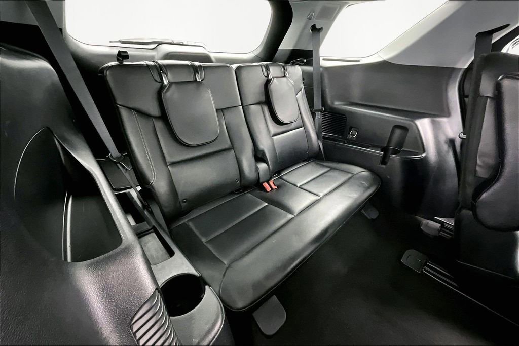 Used 2022 Ford Explorer Limited w/ Equipment Group 301A image 28