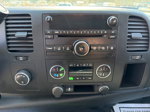 Used 2013 Chevrolet Silverado 1500 LT w/ All-Star Edition AWD/4WD image 18