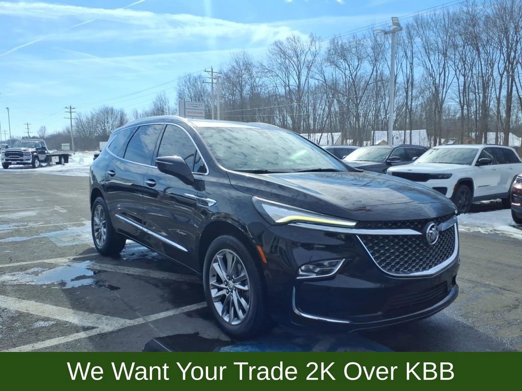 Used 2023 Buick Enclave Avenir w/ Avenir Technology Package image 4