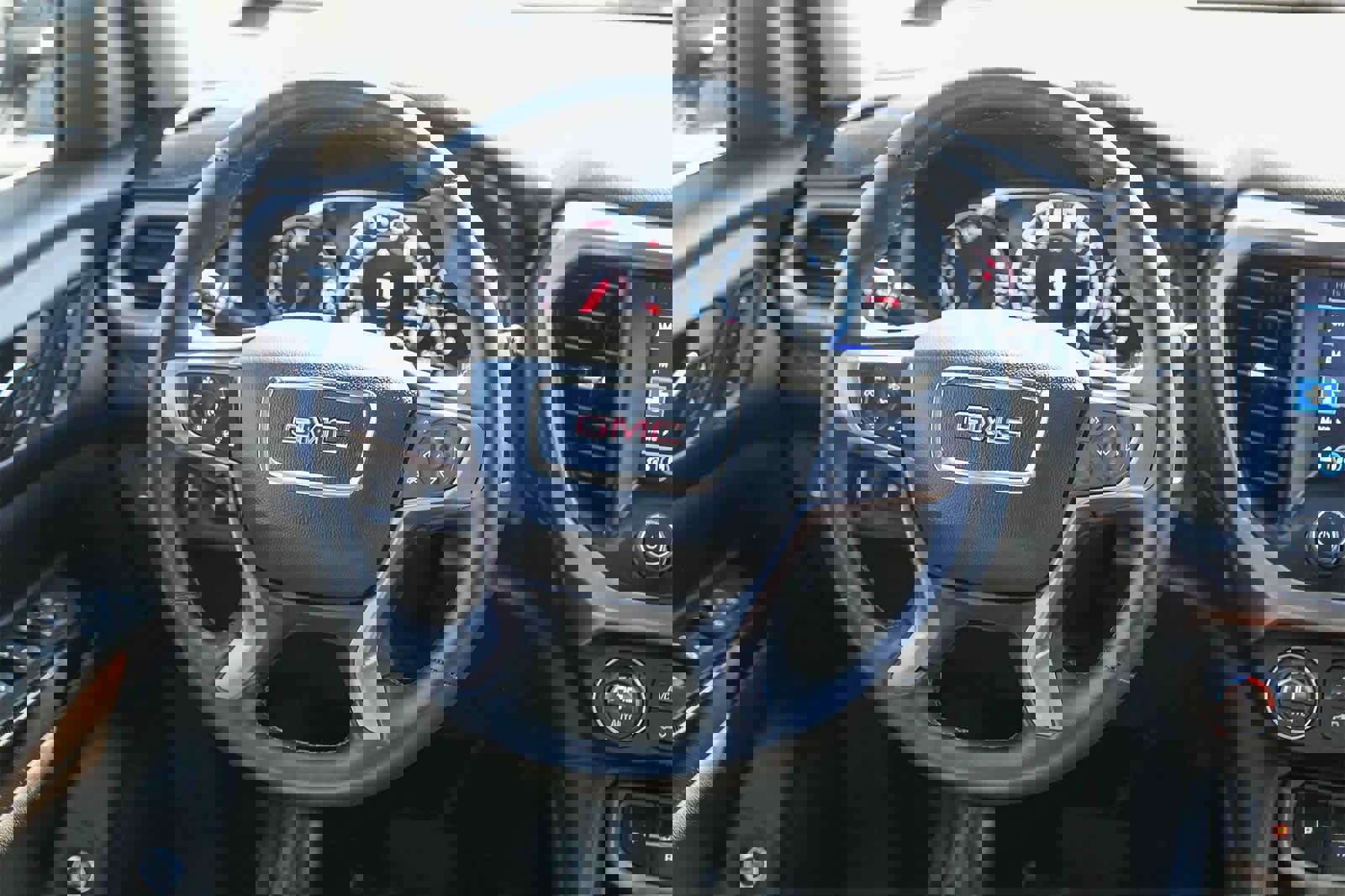 Used 2023 GMC Acadia AT4 w/ Technology Package image 14