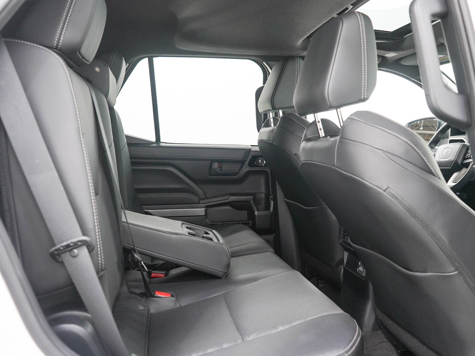 Used 2025 Toyota 4Runner TRD Off-Road Premium w/ Tow Technology Package AWD/4WD image 14