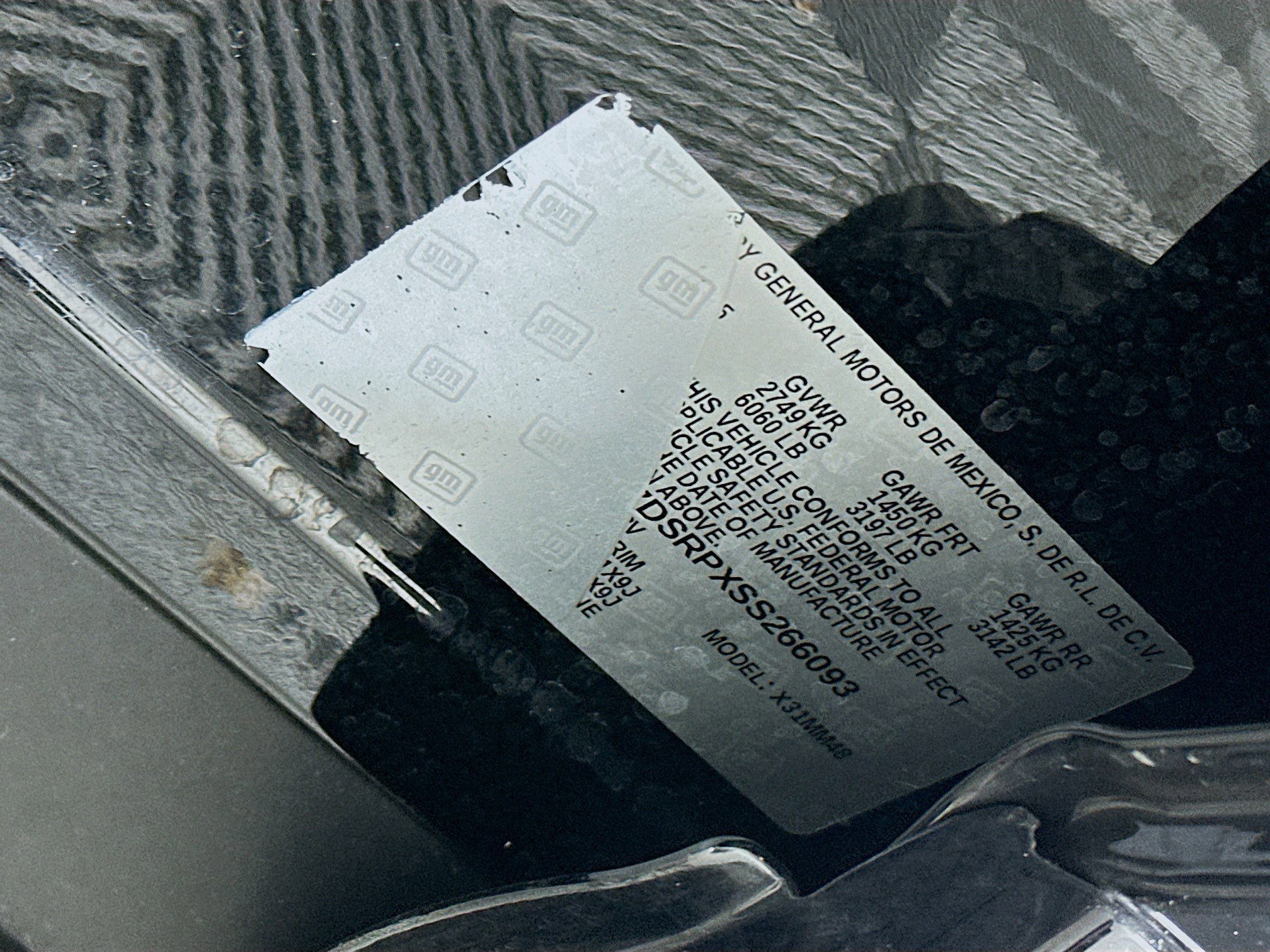 Used 2025 Chevrolet Equinox EV RS FWD image 12