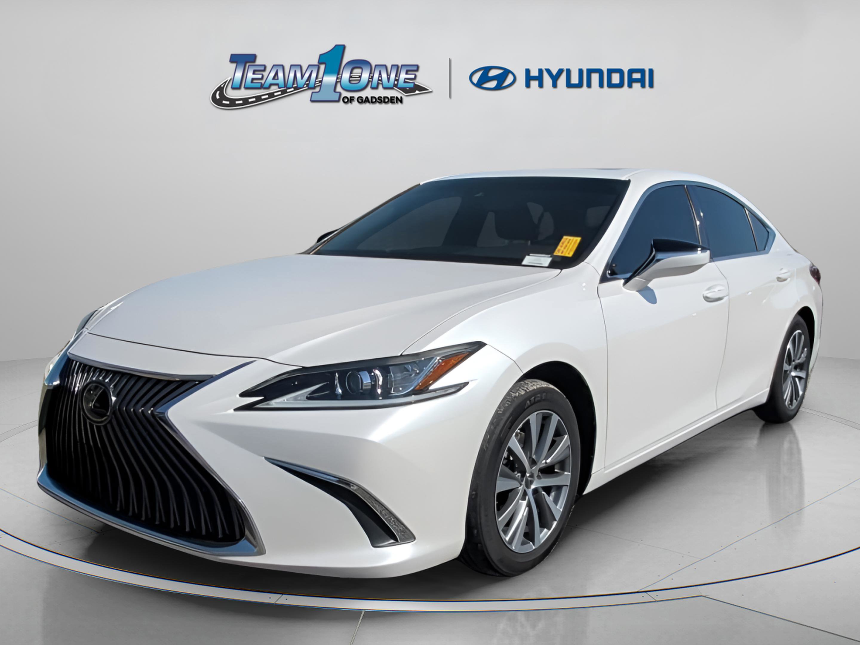Used 2019 Lexus ES 350 w/ Accessory Package 2 image 4