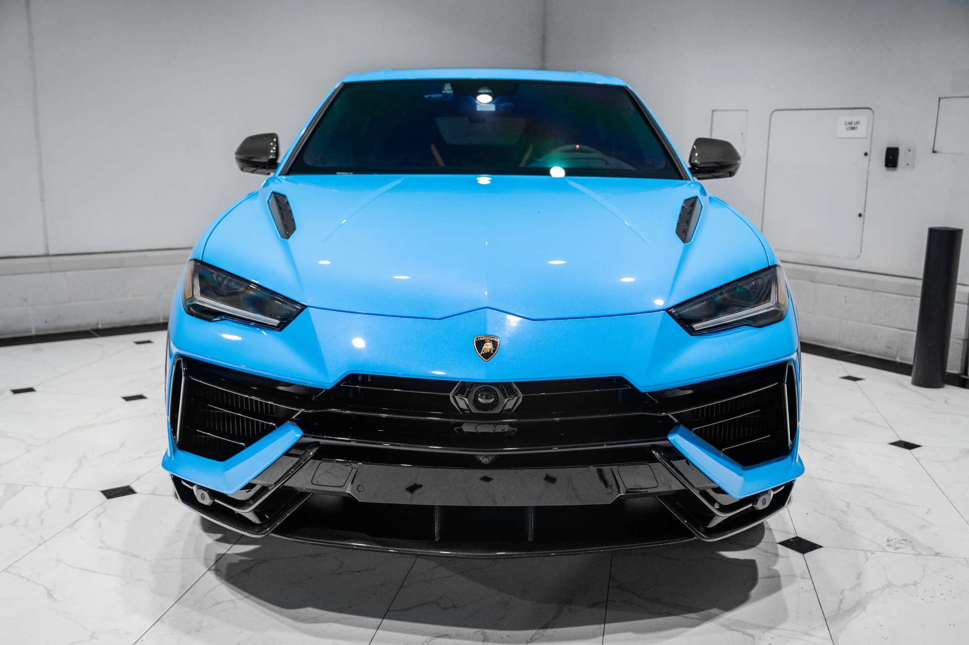 Used 2024 Lamborghini Urus Performante image 4