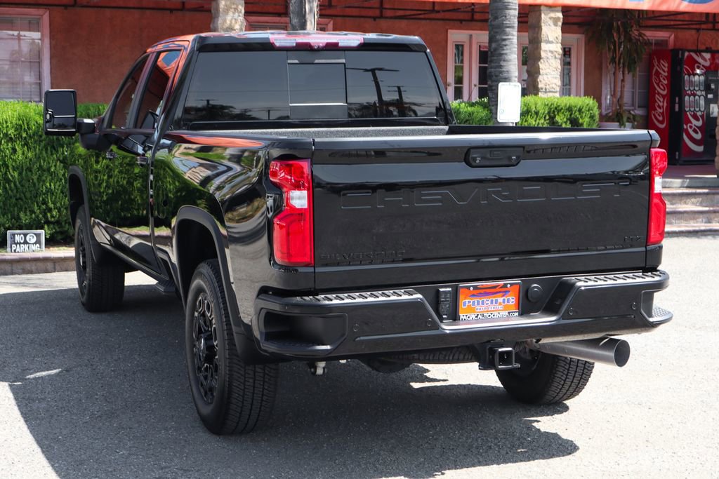 Used 2021 Chevrolet Silverado 2500 LTZ w/ LTZ Plus Package AWD/4WD image 6