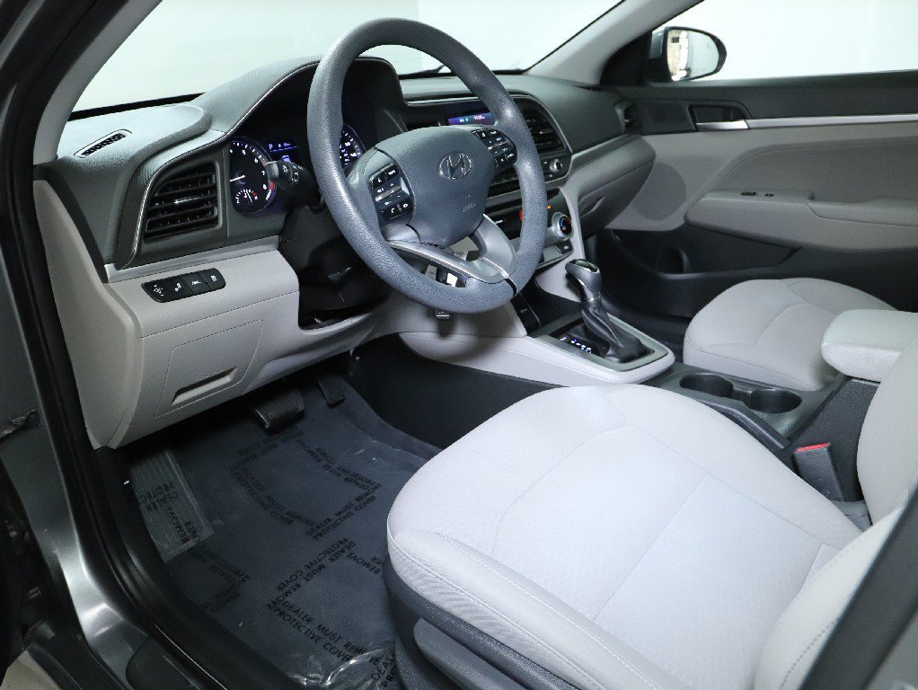 Used 2019 Hyundai Elantra SEL FWD image 17