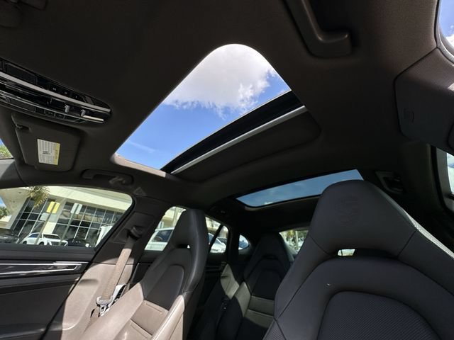 Used 2017 Porsche Panamera 4S AWD/4WD image 30