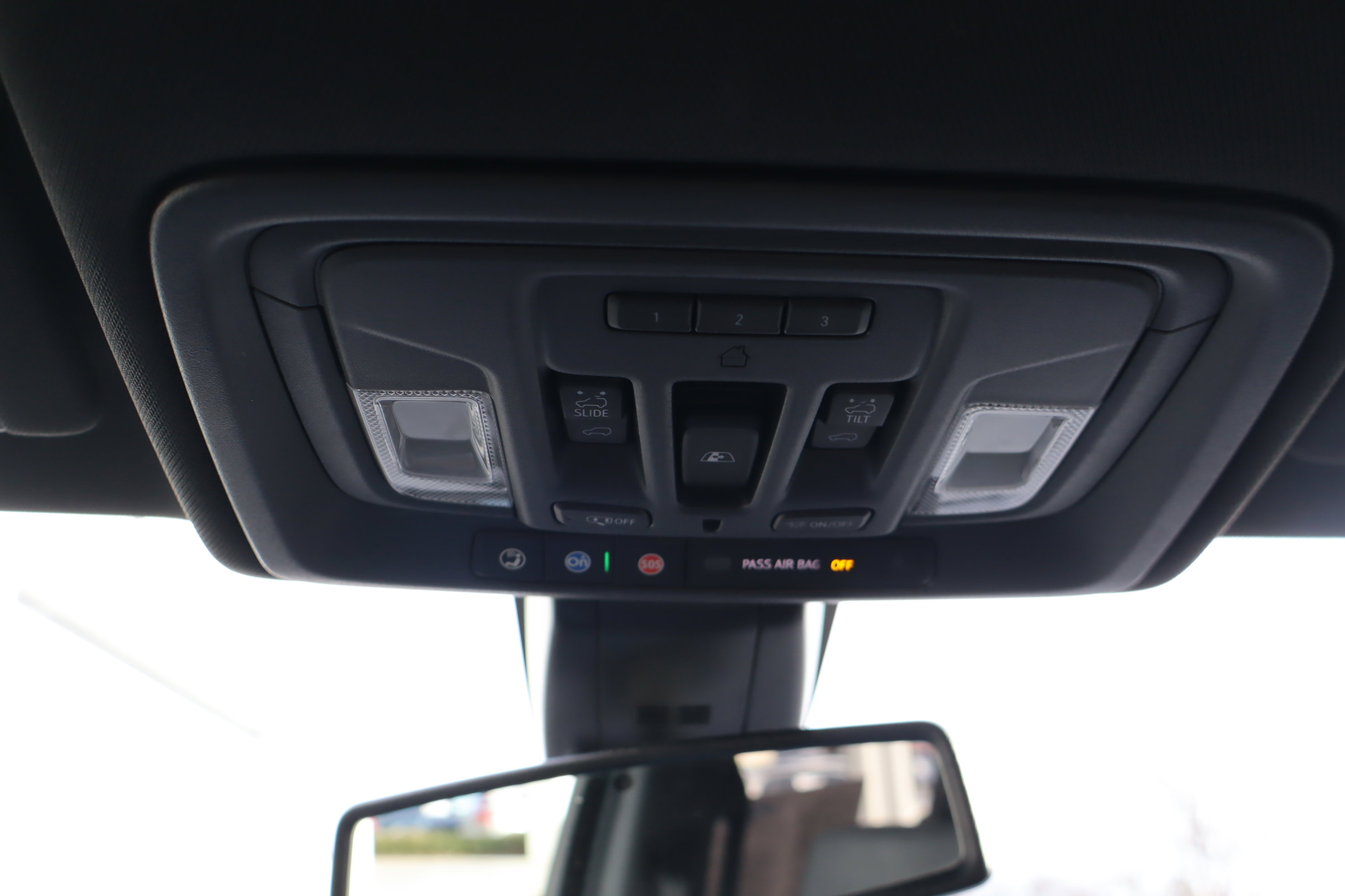 Used 2021 Chevrolet Silverado 1500 High Country image 30