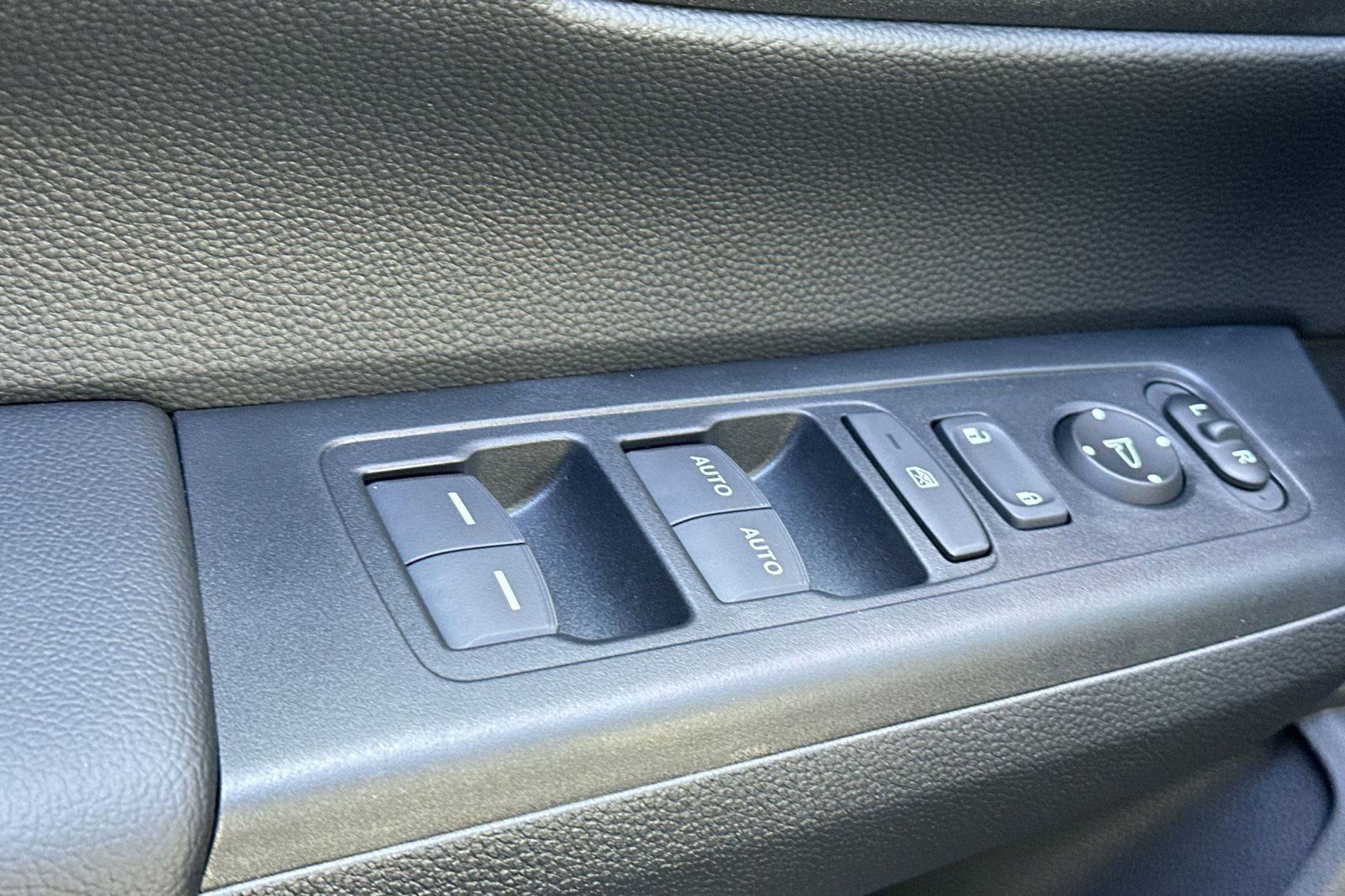 New 2026 Honda CR-V Sport image 11