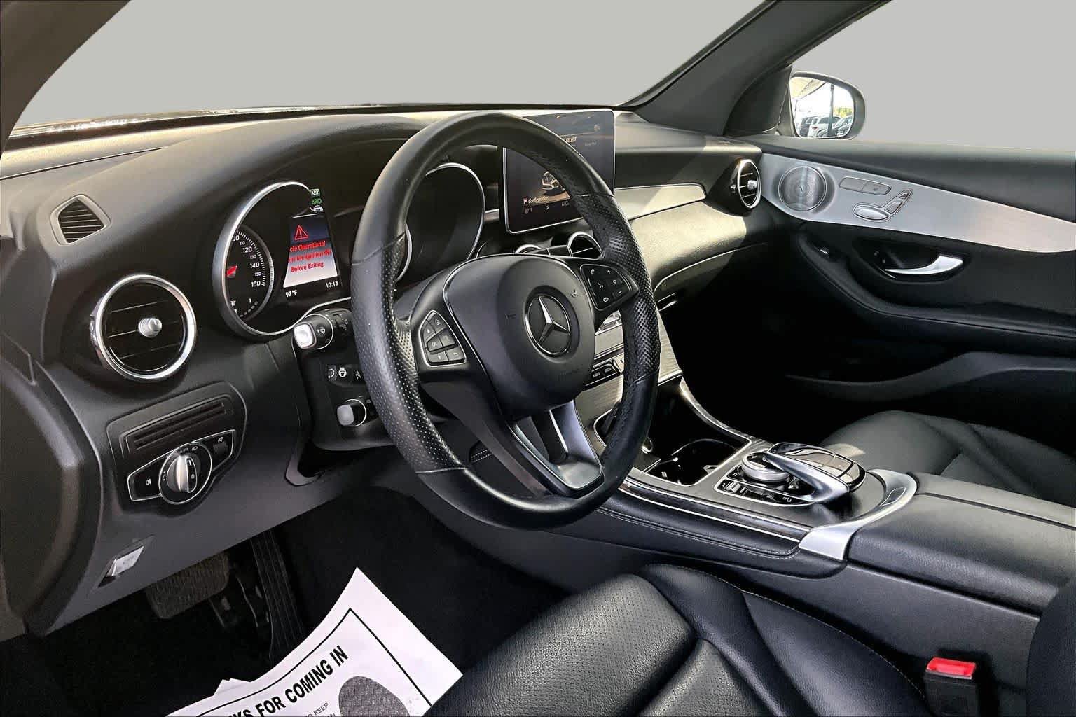 Used 2019 Mercedes-Benz GLC 350e 4MATIC image 18