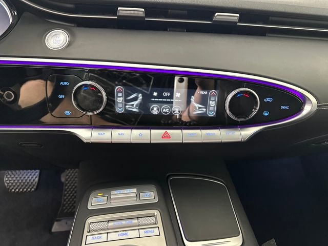 Used 2024 Genesis Electrified GV70 Advanced image 23