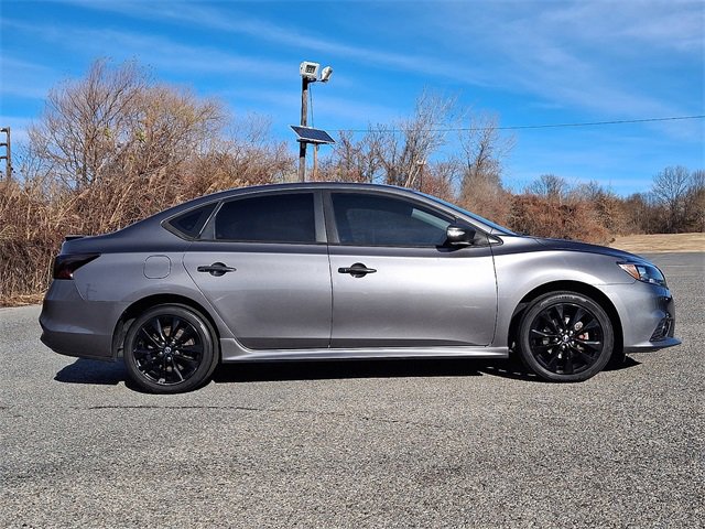 Used 2018 Nissan Sentra SR w/ SR Midnight Edition Package image 7