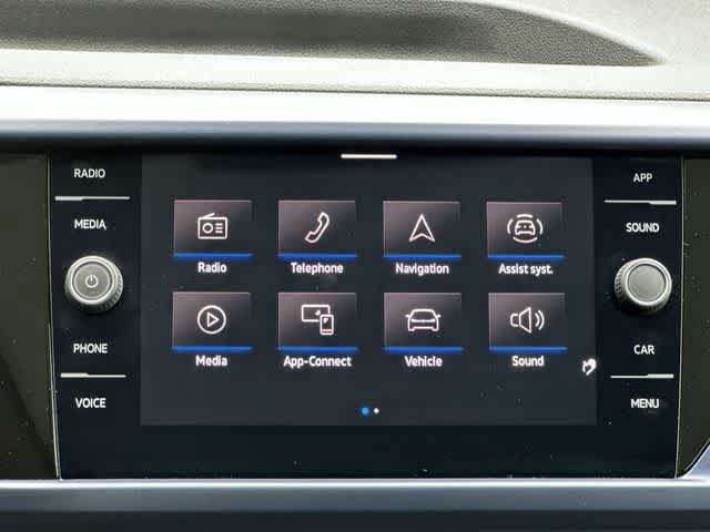 Used 2023 Volkswagen Taos SE w/ Panoramic Sunroof Package AWD/4WD image 13