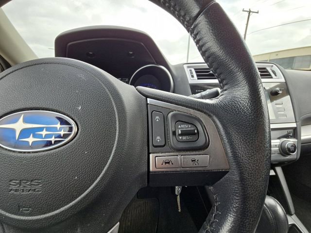 Used 2017 Subaru Outback 2.5i Premium image 12