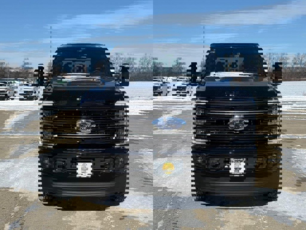 New 2026 Ford F250 Platinum w/ FX4 Off-Road Package image 31