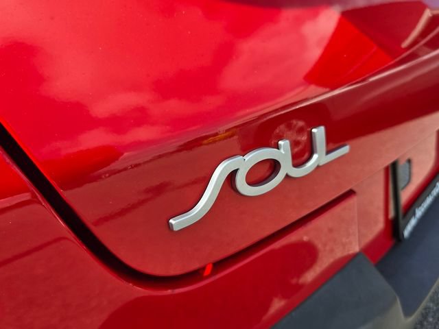 Used 2022 Kia Soul LX w/ Technology Package FWD image 15
