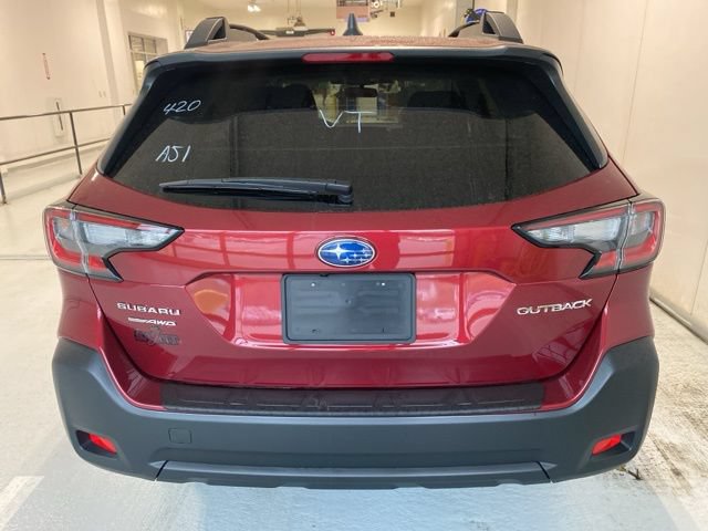 Certified 2025 Subaru Outback Premium AWD/4WD image 6
