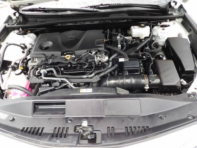 Used 2024 Toyota Camry SE FWD image 9