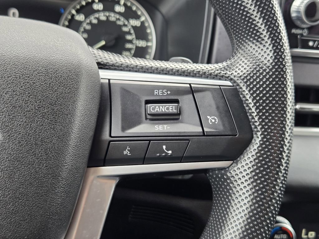 Used 2024 Mitsubishi Outlander ES image 27