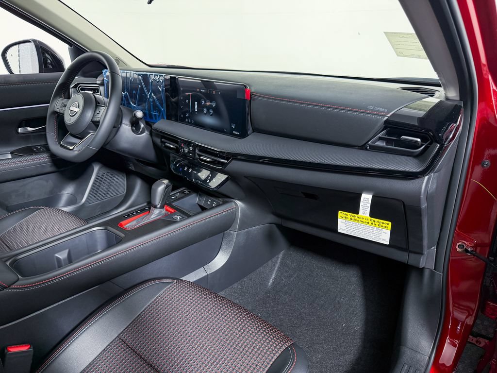 New 2026 Nissan Kicks SR w/ Cold Weather Package AWD/4WD image 8
