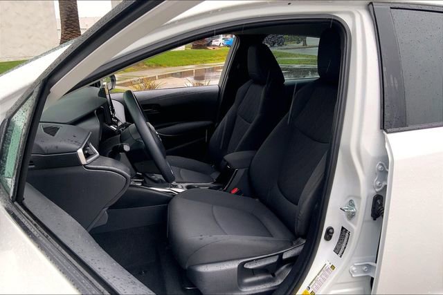 Used 2022 Toyota Corolla LE w/ LE Convenience Package image 24