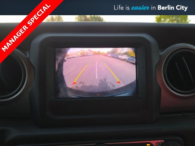 Used 2018 Jeep Wrangler Unlimited Sport S image 26