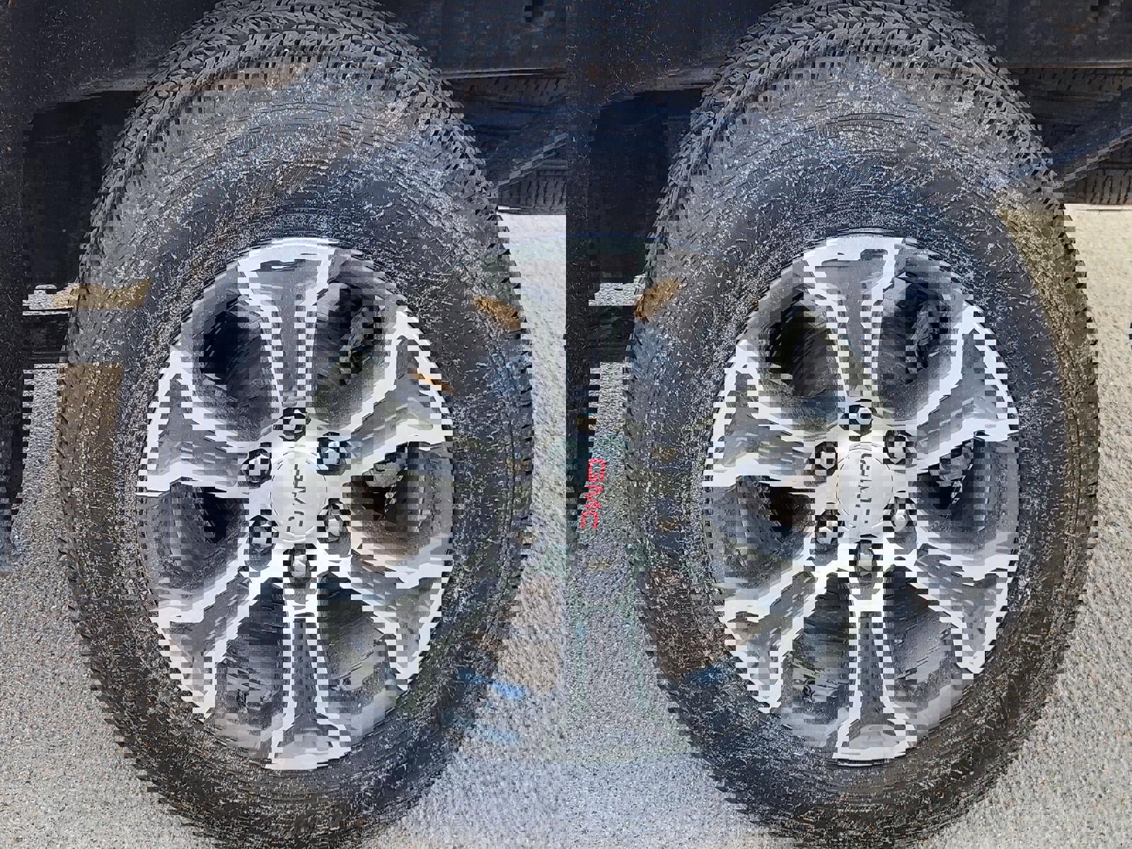 Used 2025 GMC Sierra 1500 SLT image 22