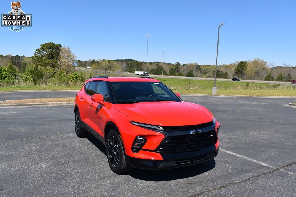 Certified 2023 Chevrolet Blazer RS w/ Driver Confidence II Package image 1