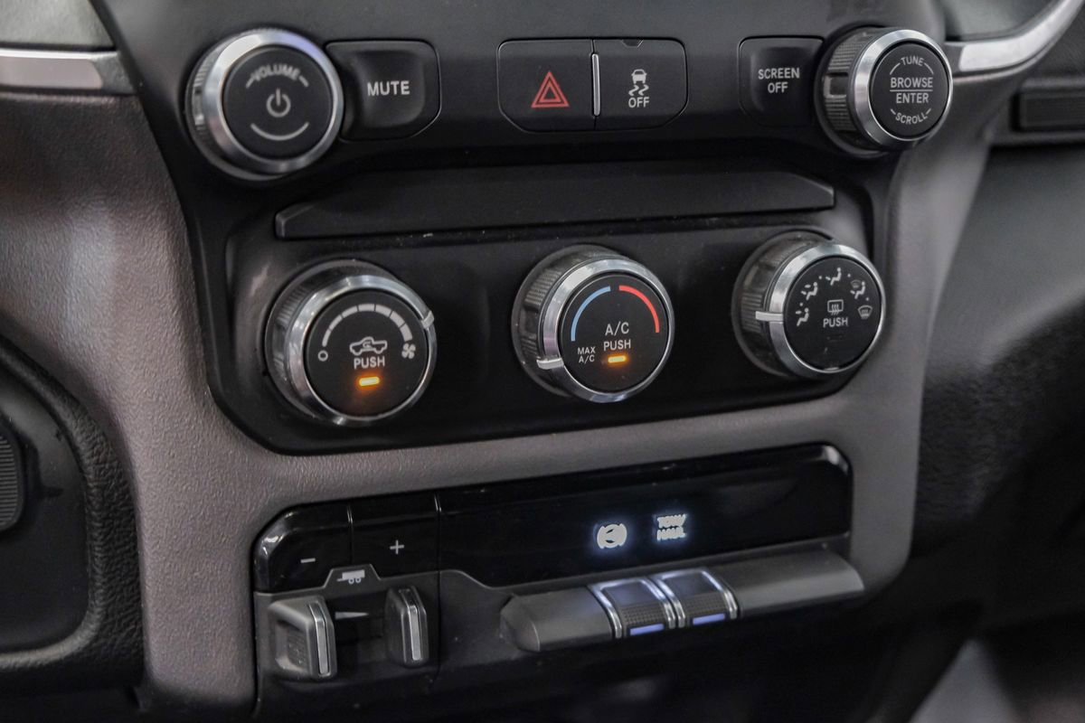 Used 2024 RAM 3500 Big Horn image 27