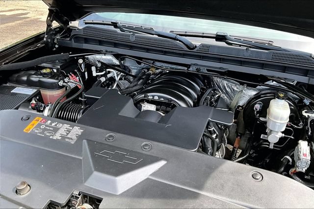 Used 2018 Chevrolet Silverado 1500 LT w/ All Star Edition AWD/4WD image 31