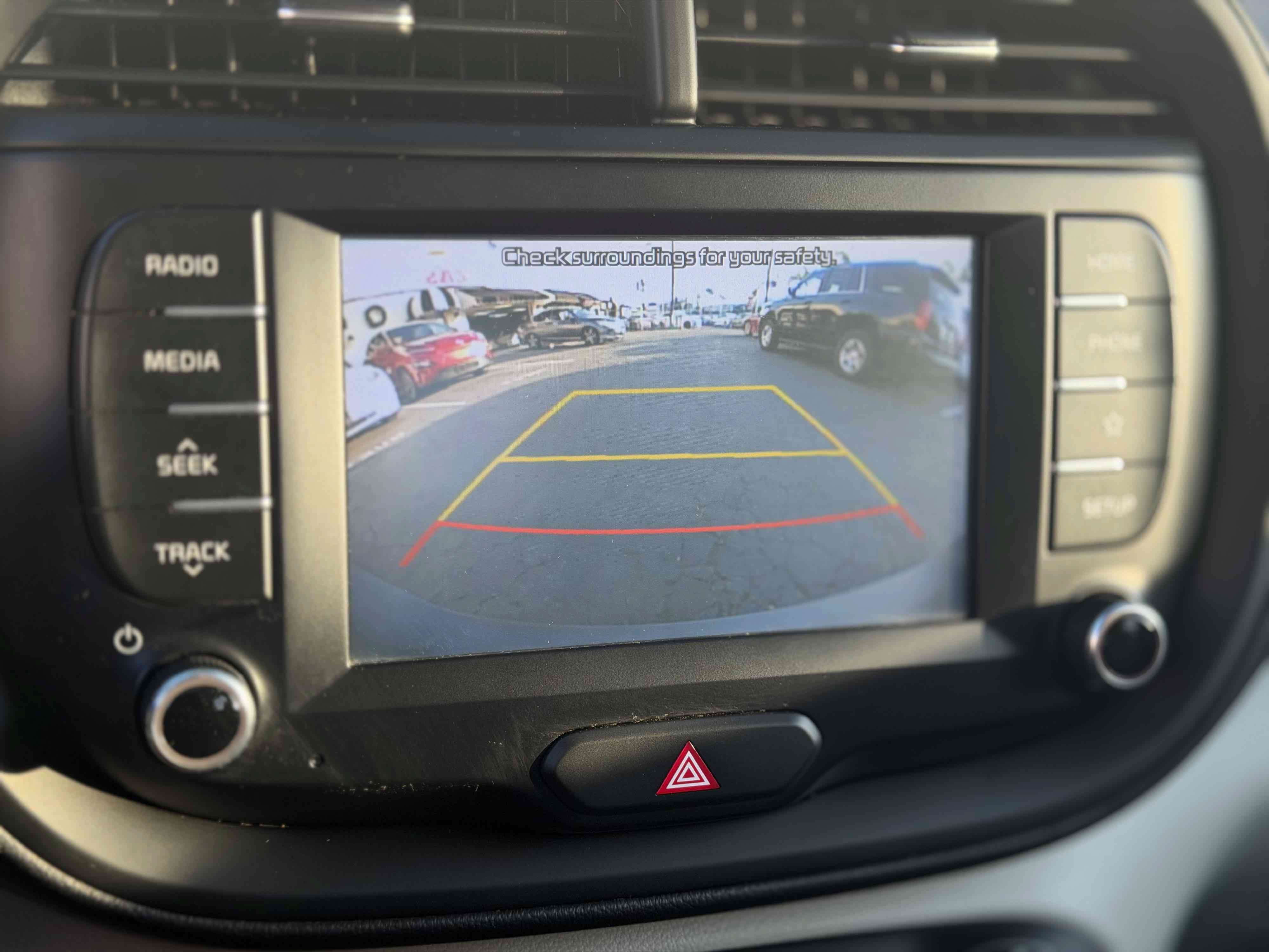 Used 2020 Kia Soul LX FWD image 26