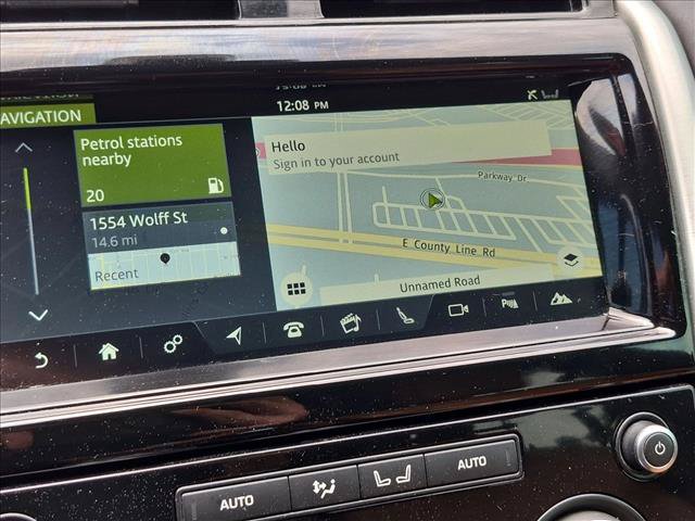 Used 2017 Land Rover Discovery HSE AWD/4WD image 13
