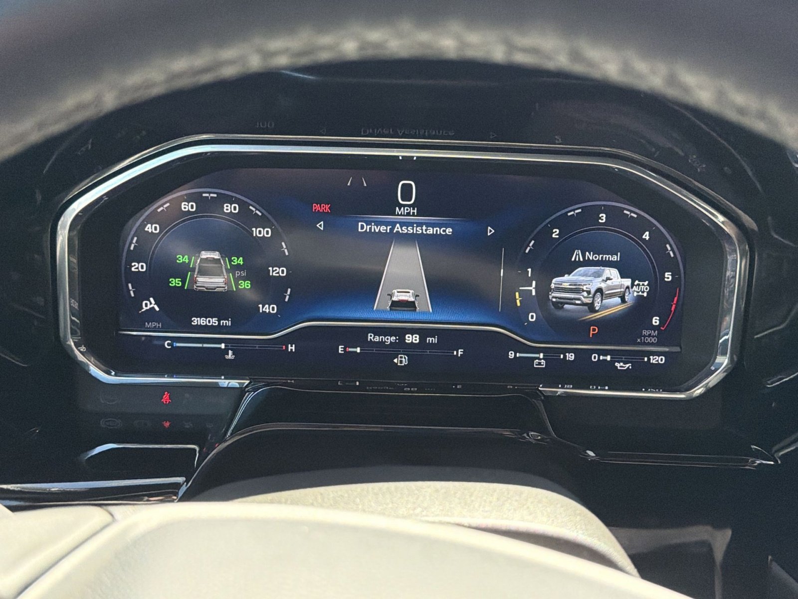 Used 2024 Chevrolet Silverado 1500 LT w/ Z71 Off-Road Package image 17