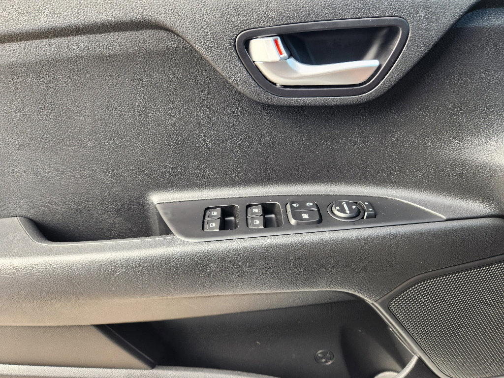Used 2023 Kia Rio S image 26