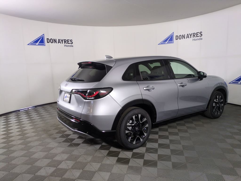 New 2026 Honda HR-V EX-L image 5