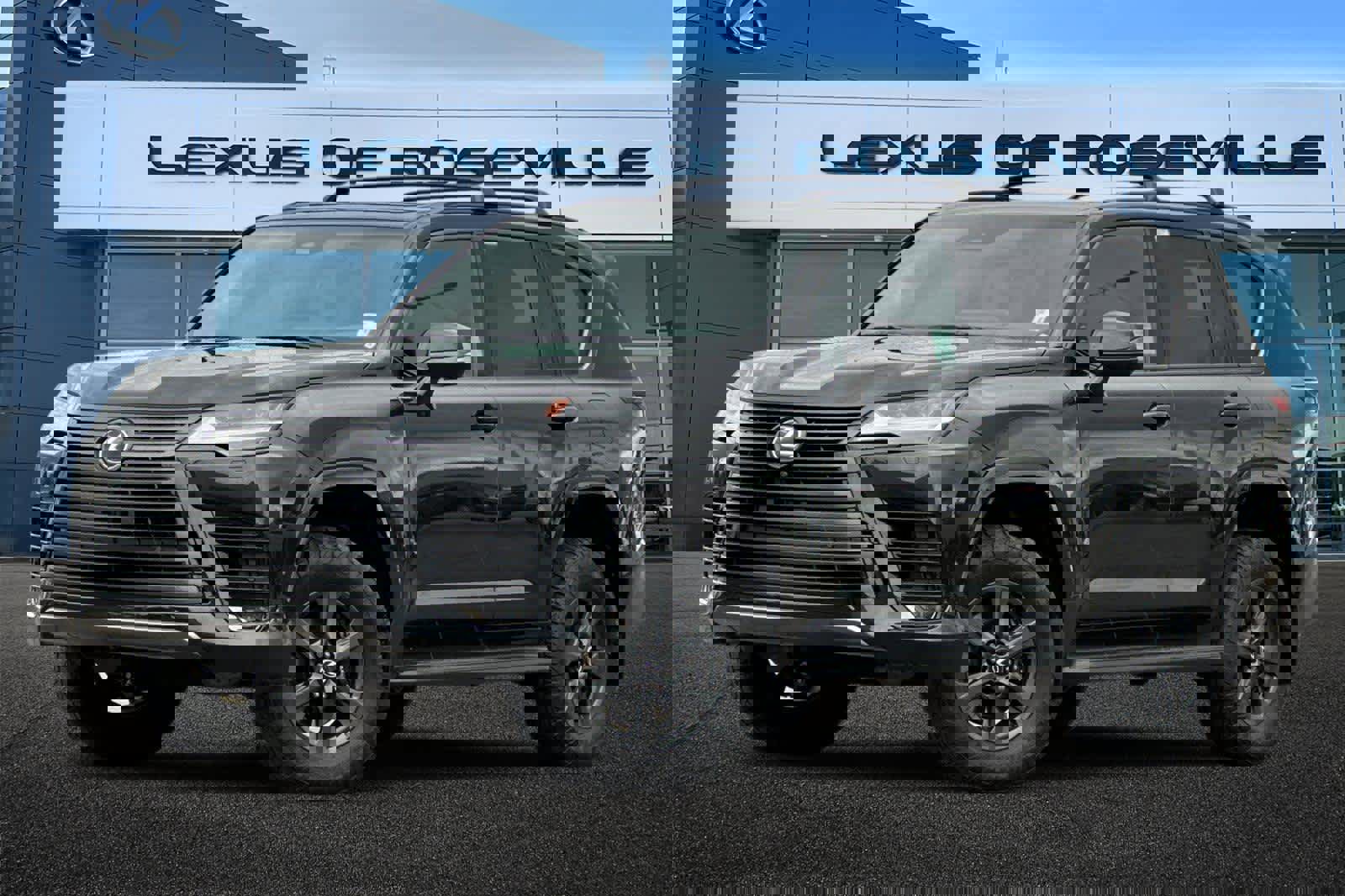 New 2025 Lexus LX 700h Overtrail