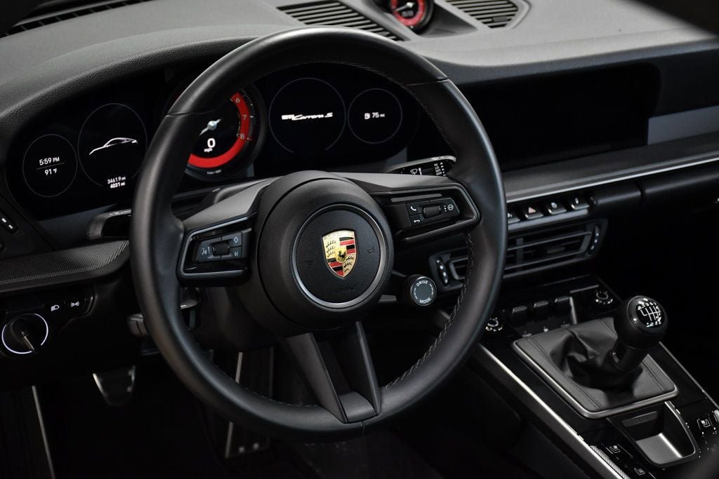 Used 2021 Porsche 911 Carrera S RWD image 23