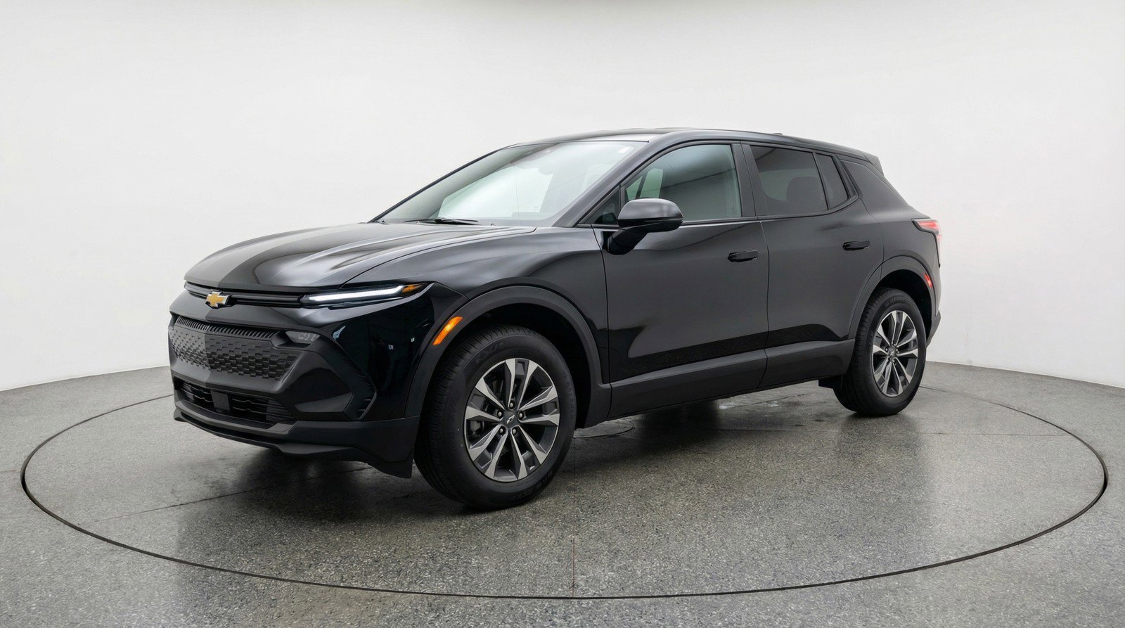 Used 2025 Chevrolet Equinox LT image 3