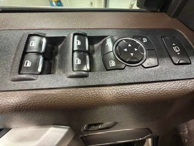 Used 2017 Ford F350 King Ranch w/ FX4 Off-Road Package image 12