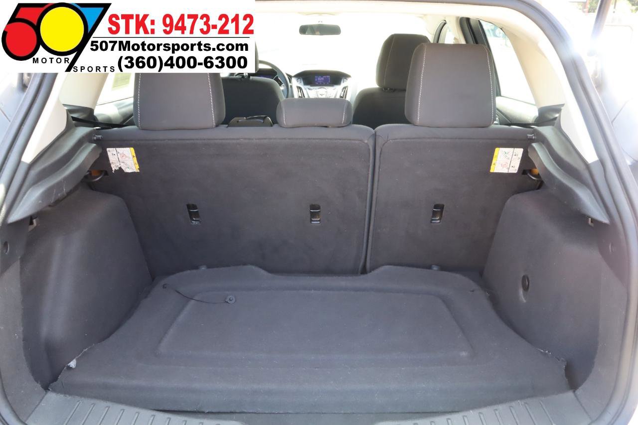 Used 2013 Ford Focus SE FWD image 15