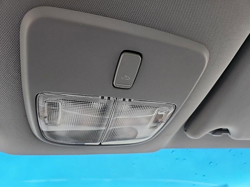 Used 2006 Buick LaCrosse CXS FWD image 16