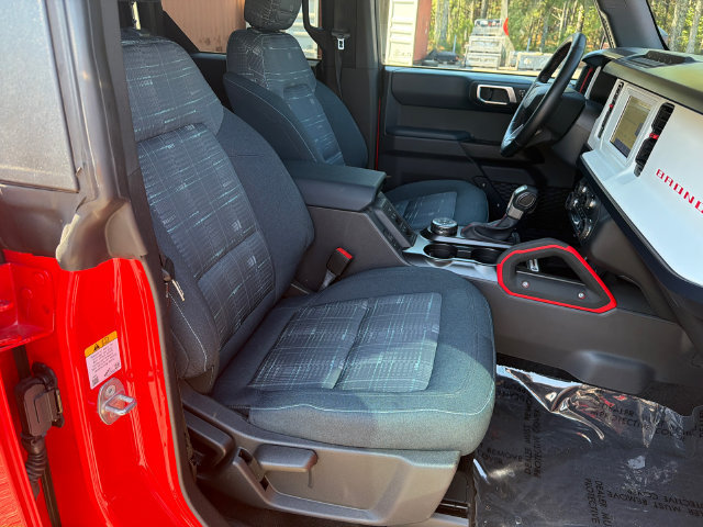 Certified 2023 Ford Bronco Heritage Edition AWD/4WD image 15