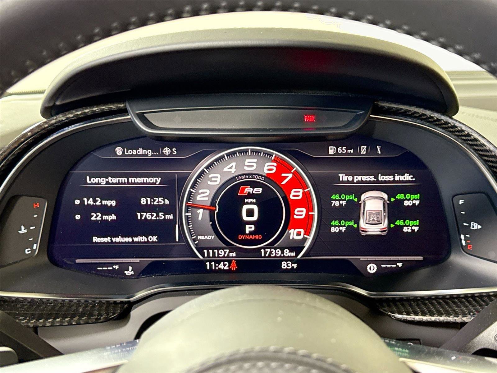 Used 2018 Audi R8 V10 w/ Premium Package image 17