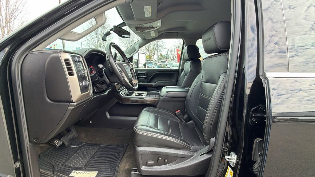 Used 2015 GMC Sierra 2500 Denali w/ Suspension Package, Off-Road image 34