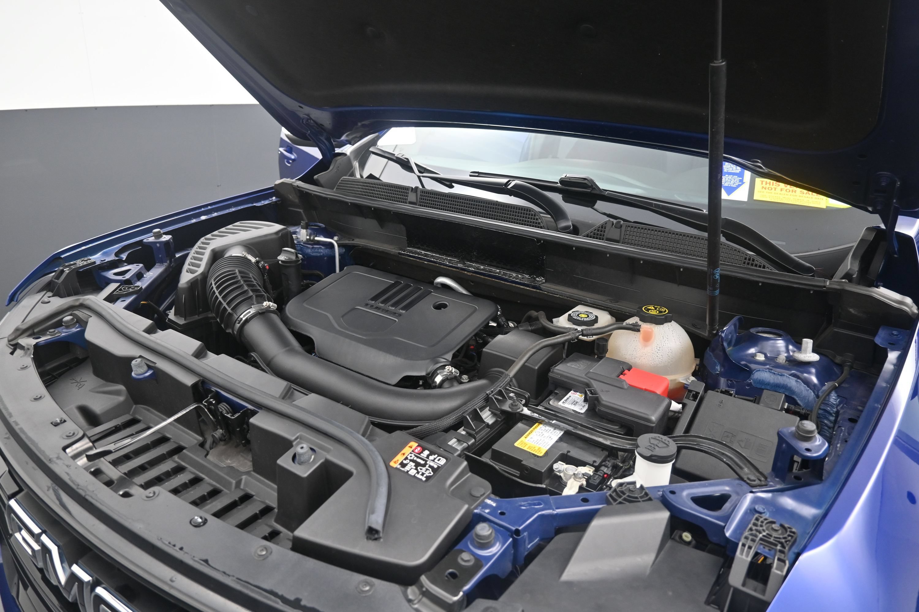 Used 2023 GMC Acadia SLE w/ Driver Convenience Package AWD/4WD image 28