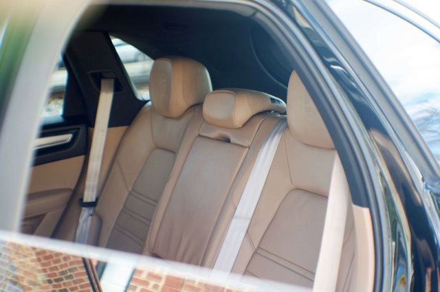 Used 2023 Porsche Cayenne AWD/4WD image 42