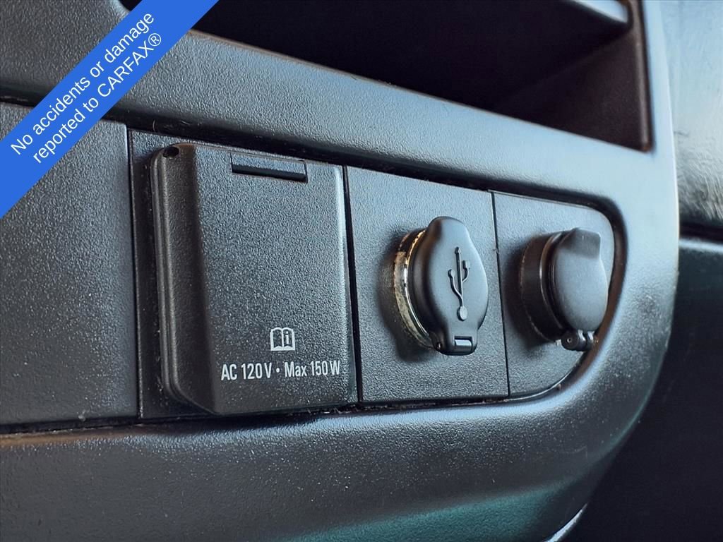 Used 2017 Chevrolet Express 2500 RWD image 27